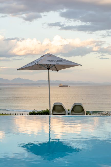 infinity-pool-ocean-sunset