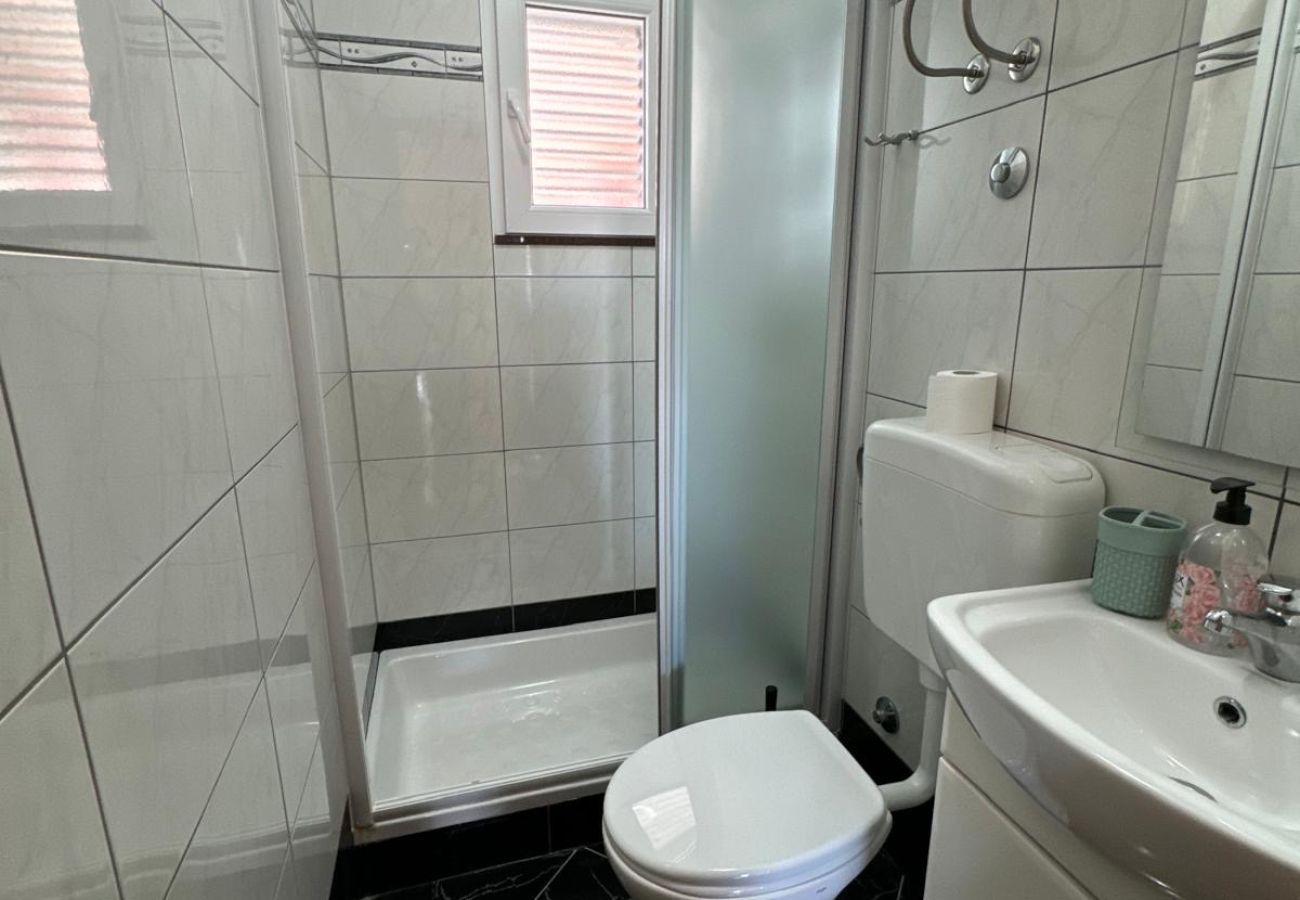 Ferienwohnung in Povljana - Schöne Apartment Bodulo 2