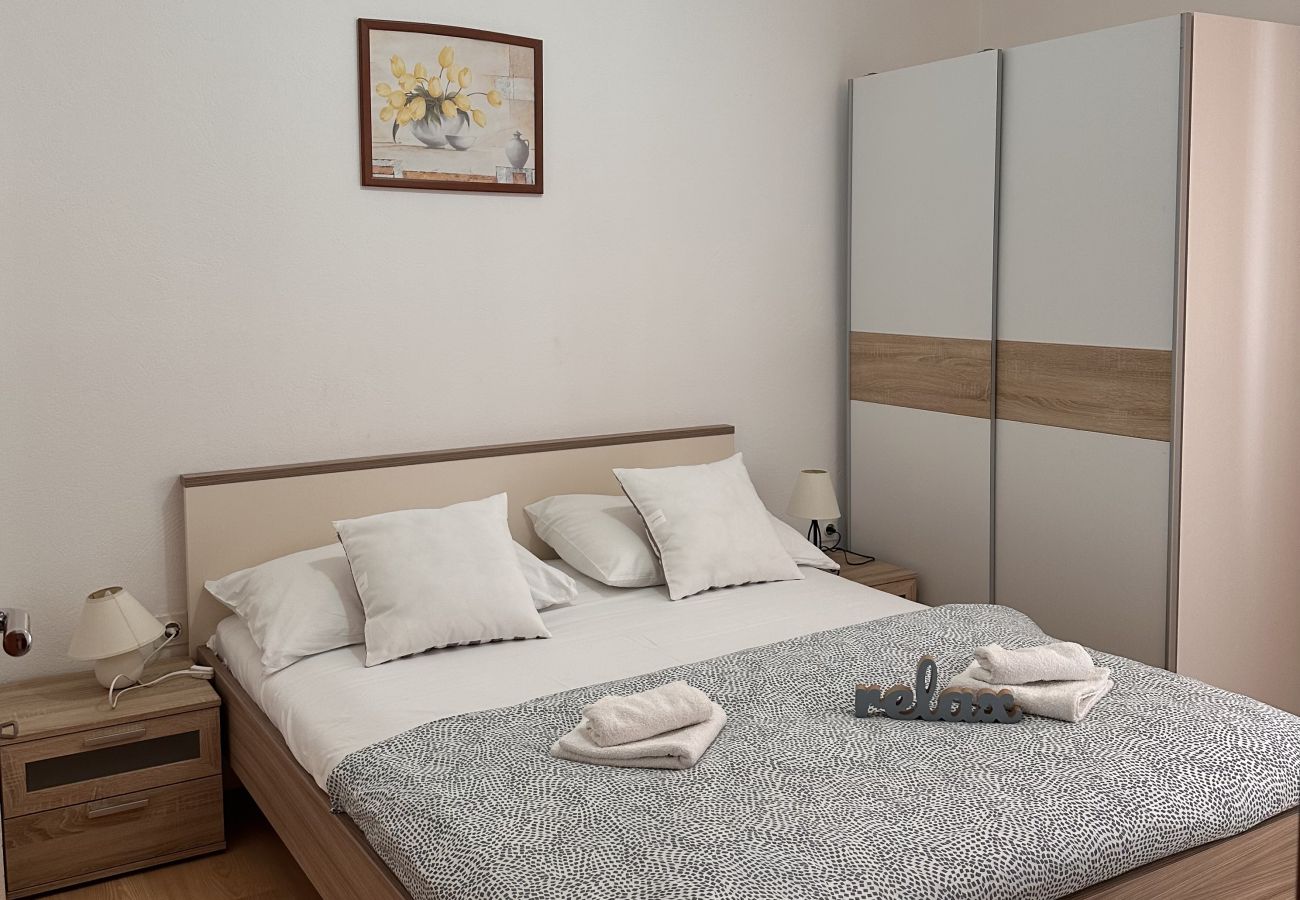 Ferienwohnung in Povljana - Schöne Apartment Bodulo 2