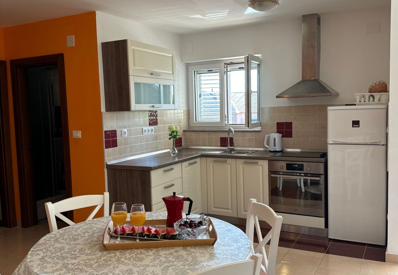 Ferienwohnung in Povljana - Schöne Apartment Bodulo 3