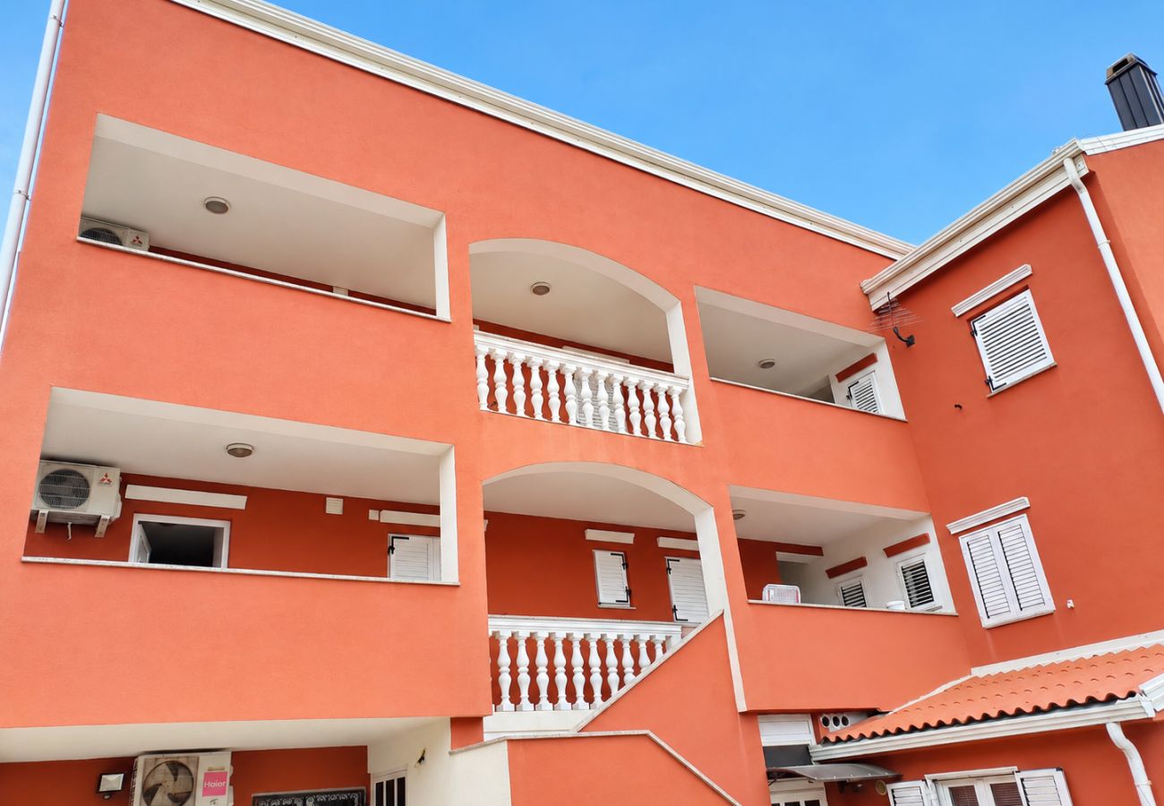 Ferienwohnung in Povljana - Schöne Apartment Bodulo 3
