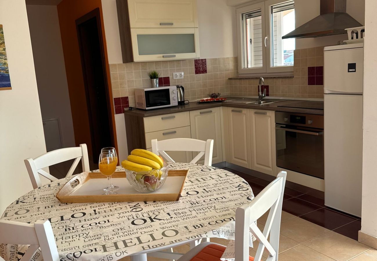Ferienwohnung in Povljana - Schöne Apartment Bodulo 4