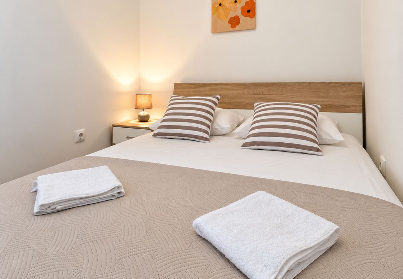 Ferienwohnung in Povljana - Schöne Apartment Bodulo 5