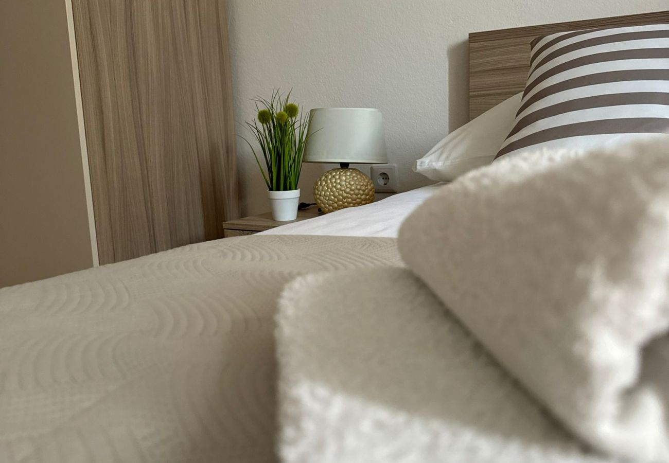 Ferienwohnung in Povljana - Schöne Apartment Bodulo 1
