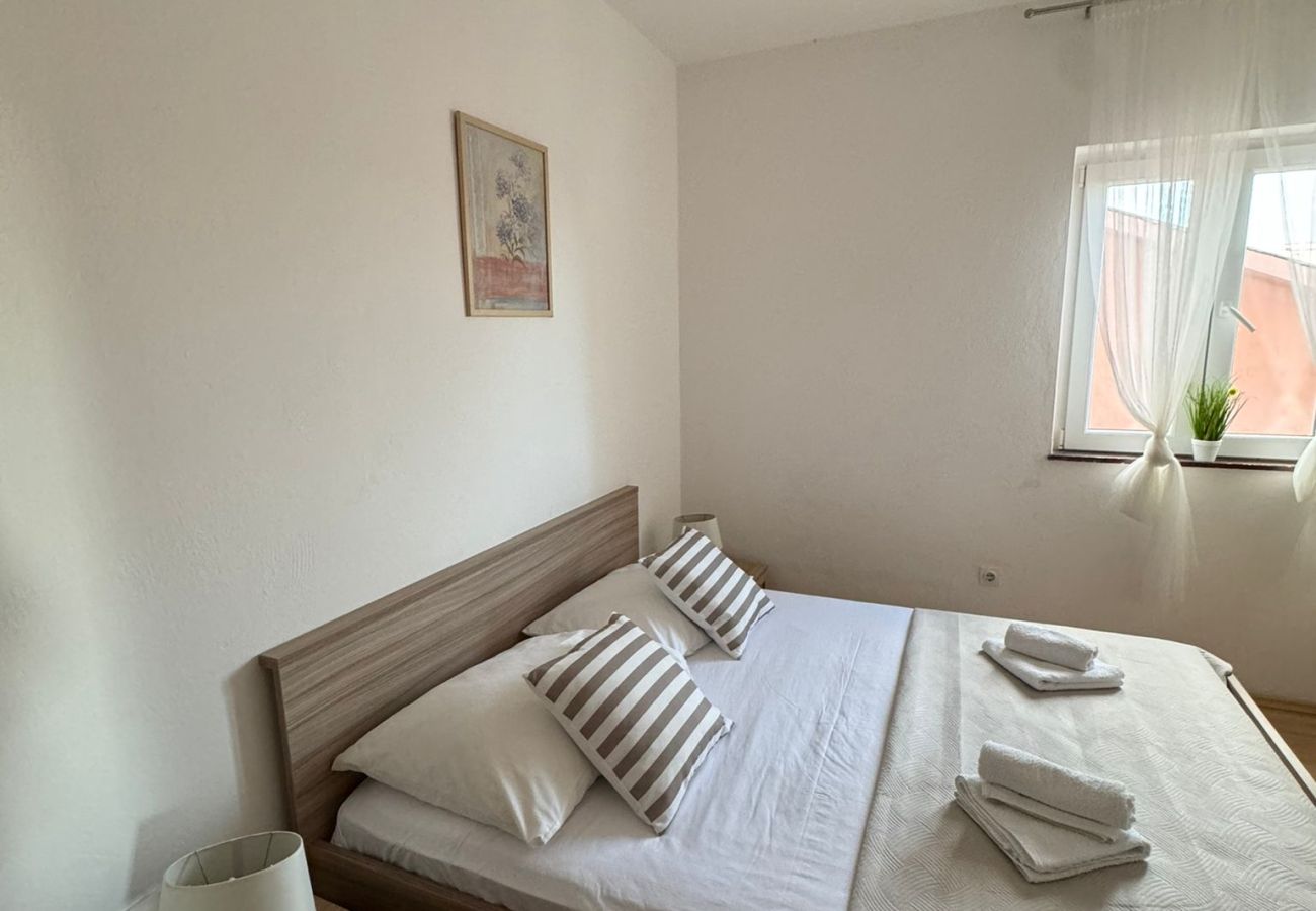 Ferienwohnung in Povljana - Schöne Apartment Bodulo 1