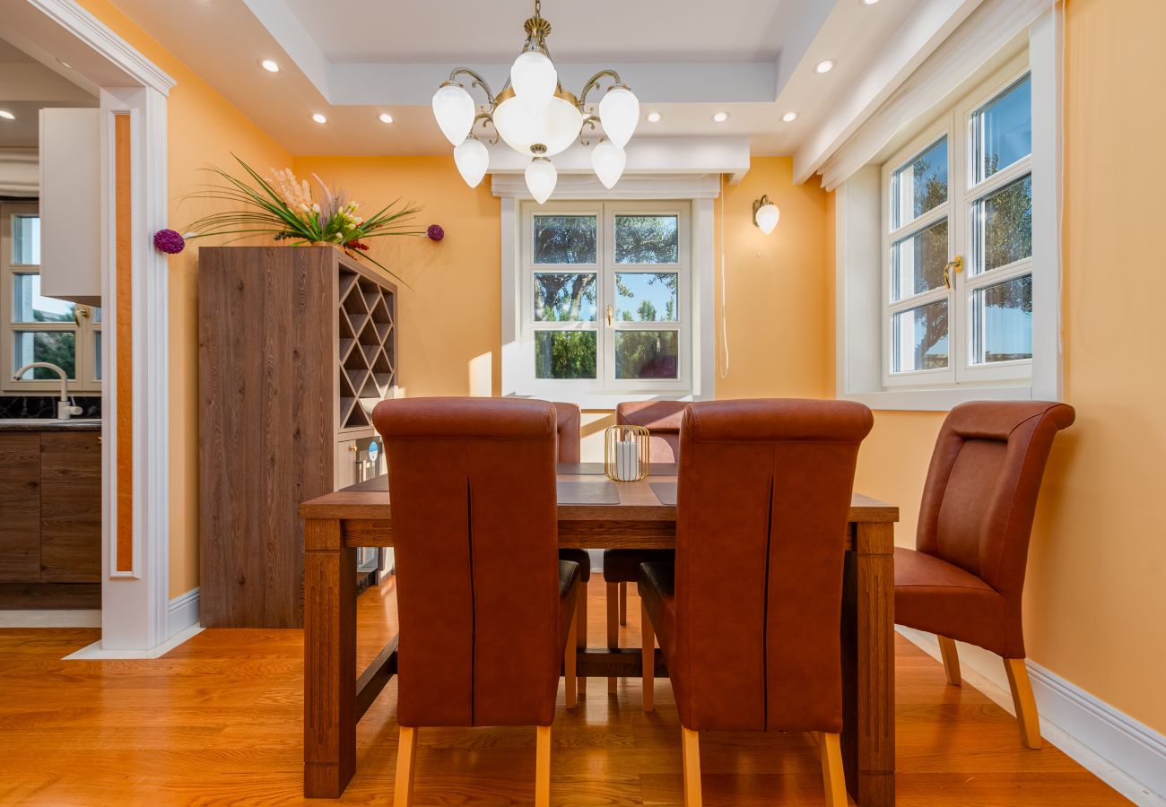 Ferienwohnung in Novalja - Deluxe Château Dabo Suite 1 mit Pool