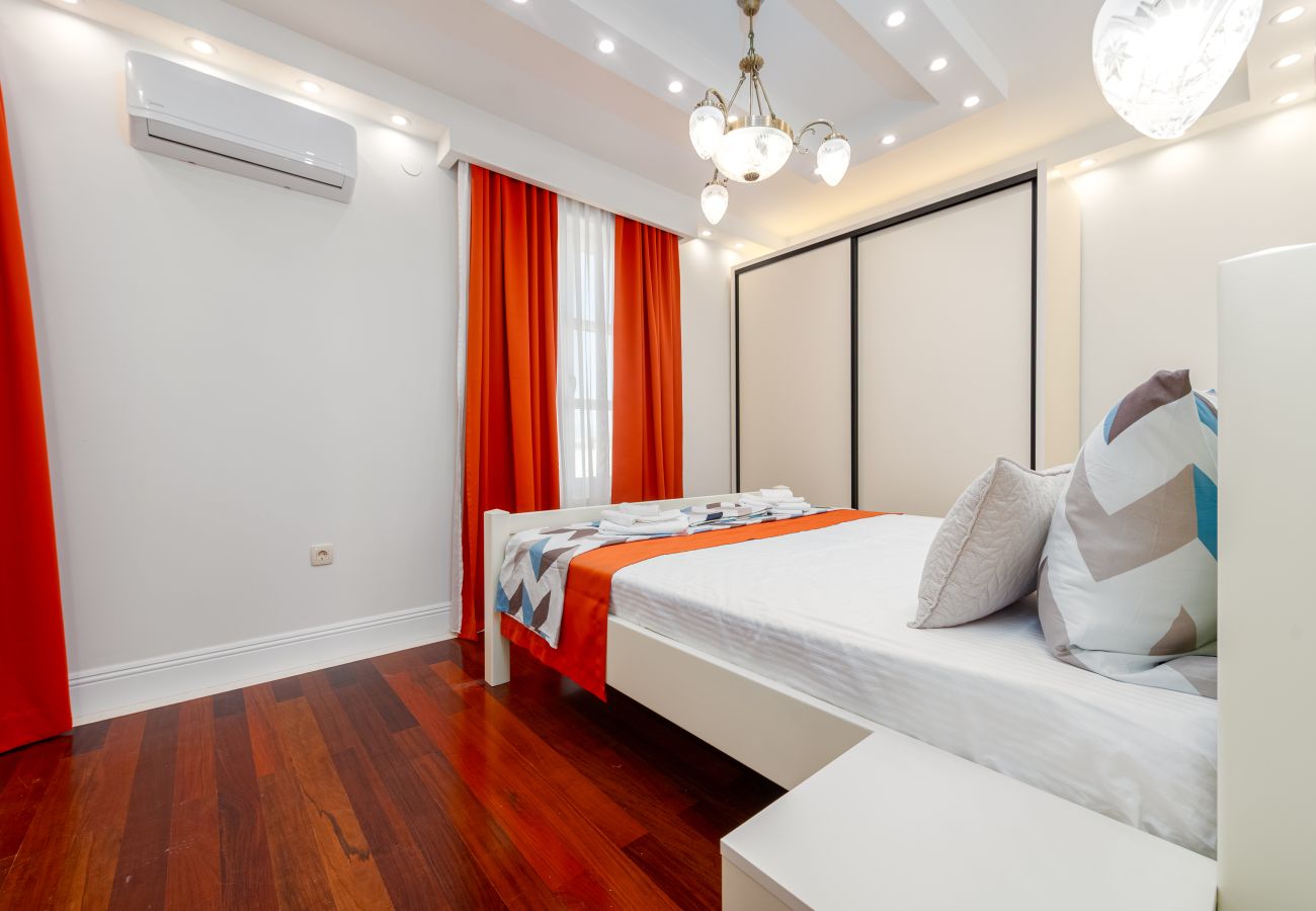 Ferienwohnung in Novalja - Deluxe Château Dabo Suite 4 mit Pool