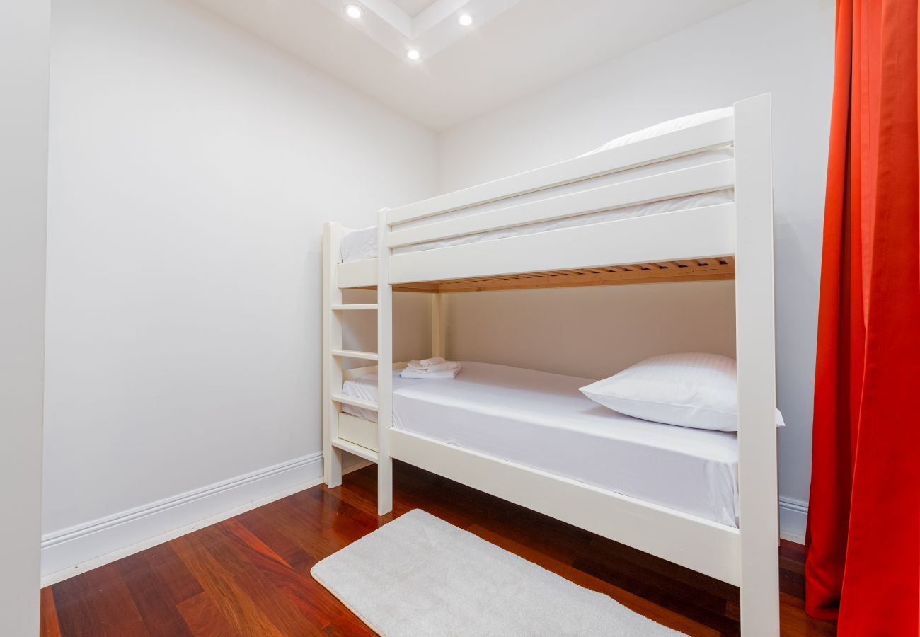 Ferienwohnung in Novalja - Deluxe Château Dabo Suite 4 mit Pool