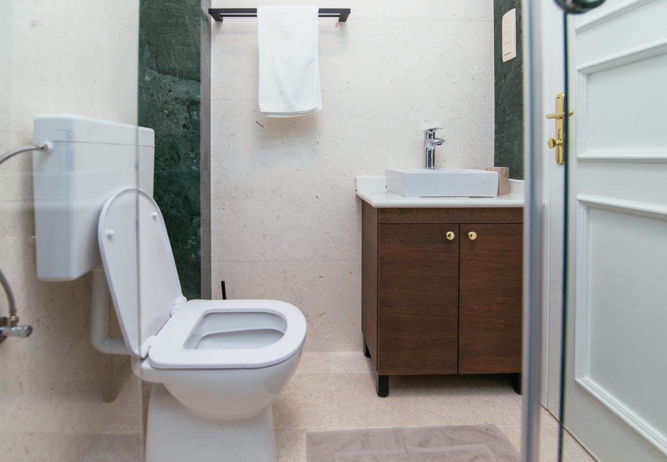 Ferienwohnung in Novalja - Deluxe Château Dabo Suite 4 mit Pool