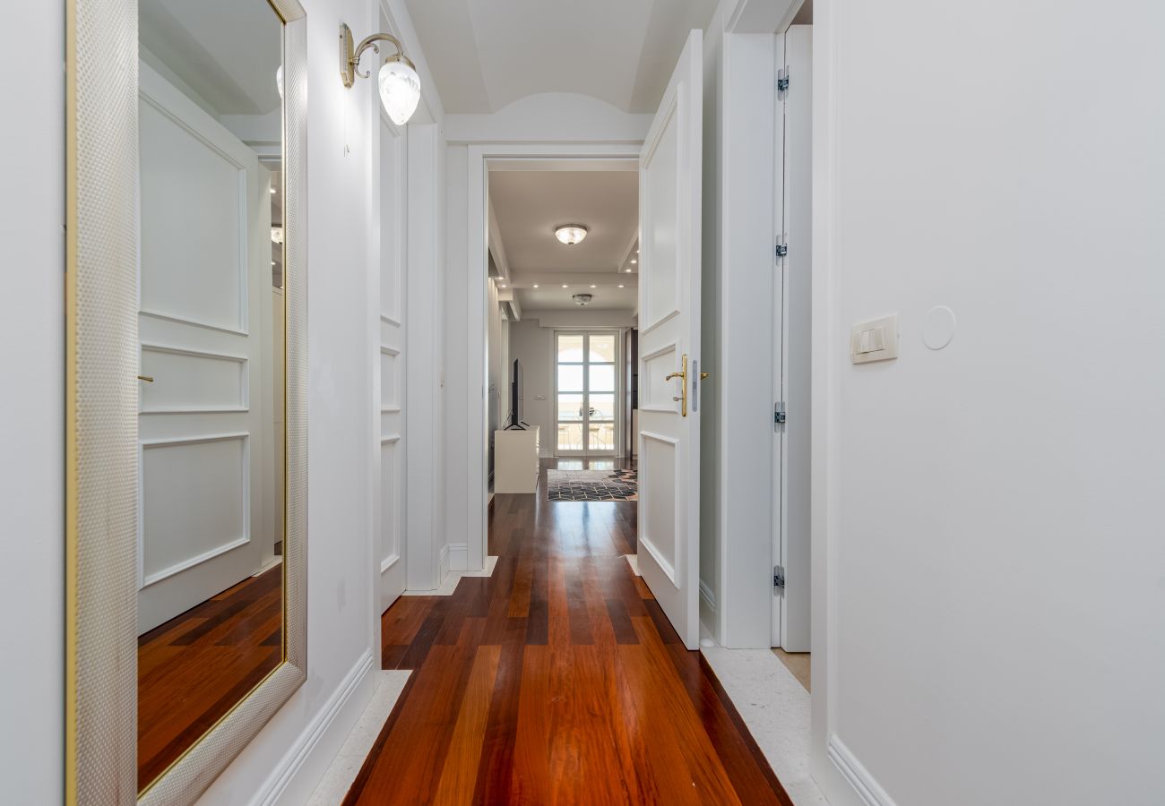 Ferienwohnung in Novalja - Deluxe Château Dabo Suite 6 mit Pool