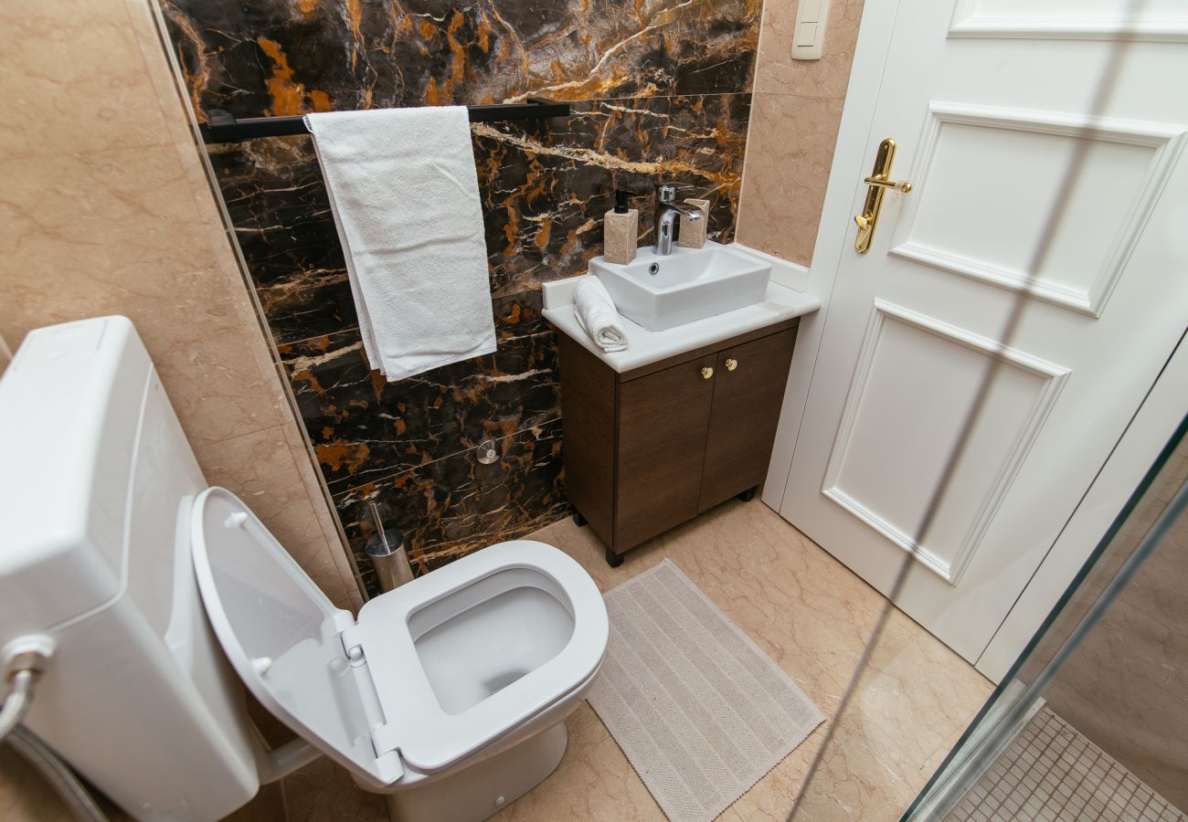 Ferienwohnung in Novalja - Deluxe Château Dabo Suite 6 mit Pool