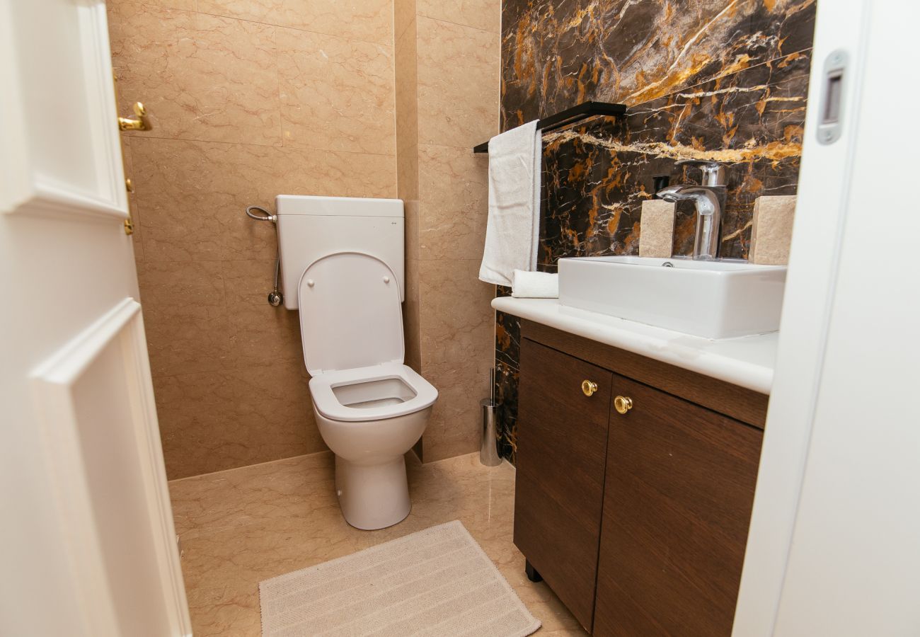 Ferienwohnung in Novalja - Deluxe Château Dabo Suite 6 mit Pool