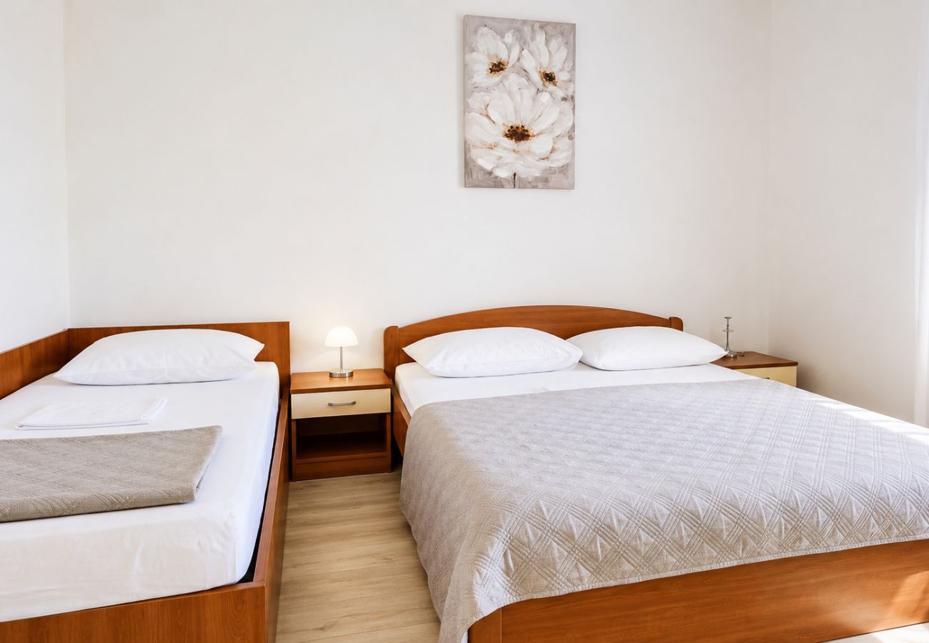 Ferienwohnung in Zaton - Apartment Gina