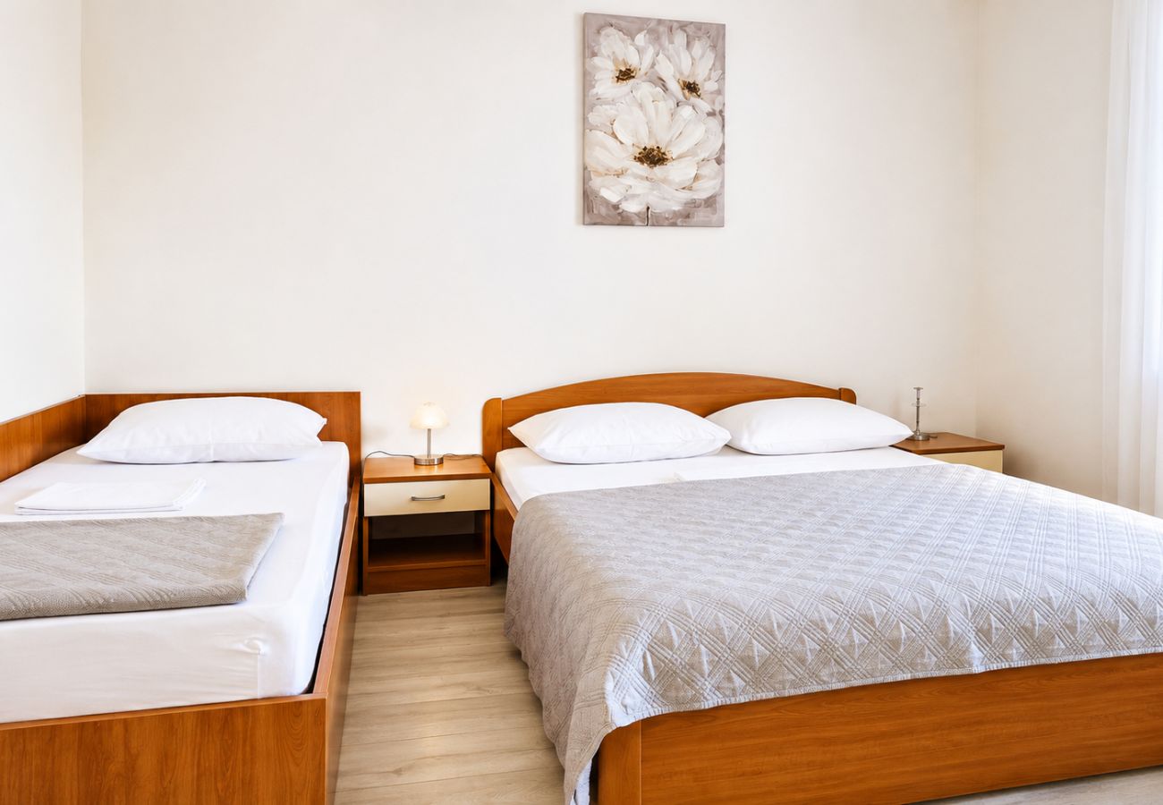 Ferienwohnung in Zaton - Apartment Gina