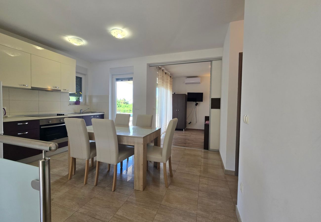 Ferienwohnung in Zaton - Apartment Aora