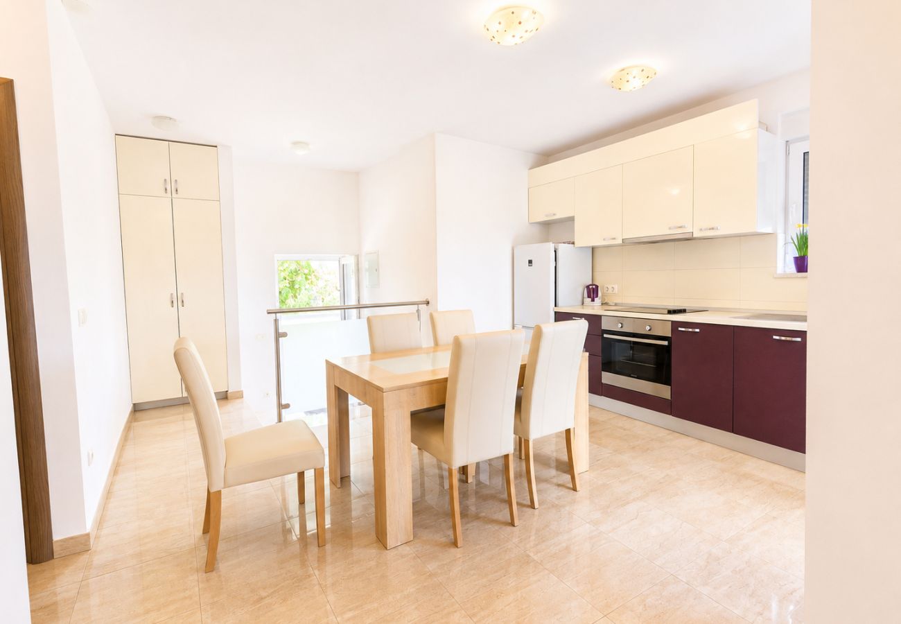 Ferienwohnung in Zaton - Apartment Aora
