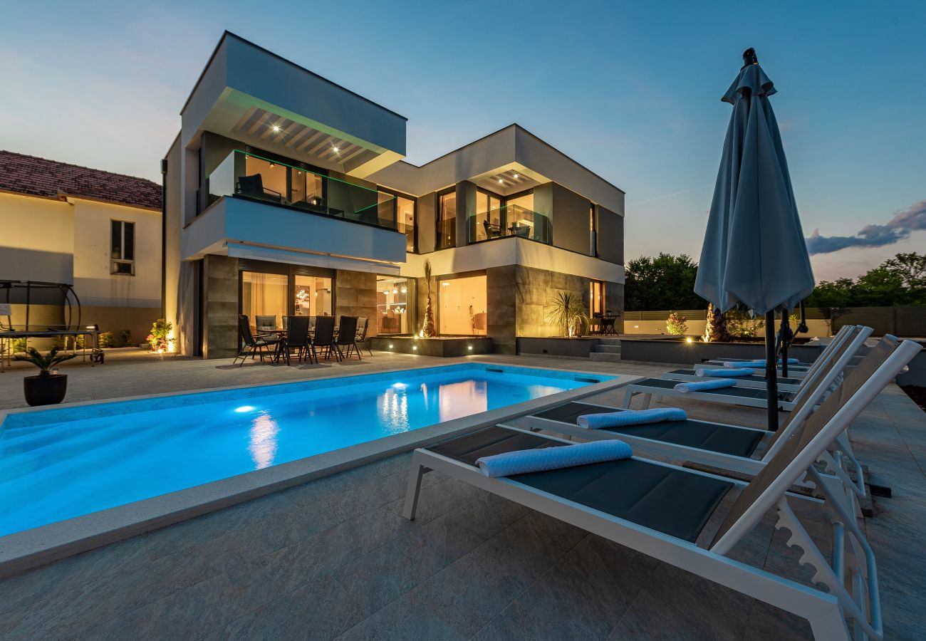 Villa in Zaton - Schöne Villa Tyara