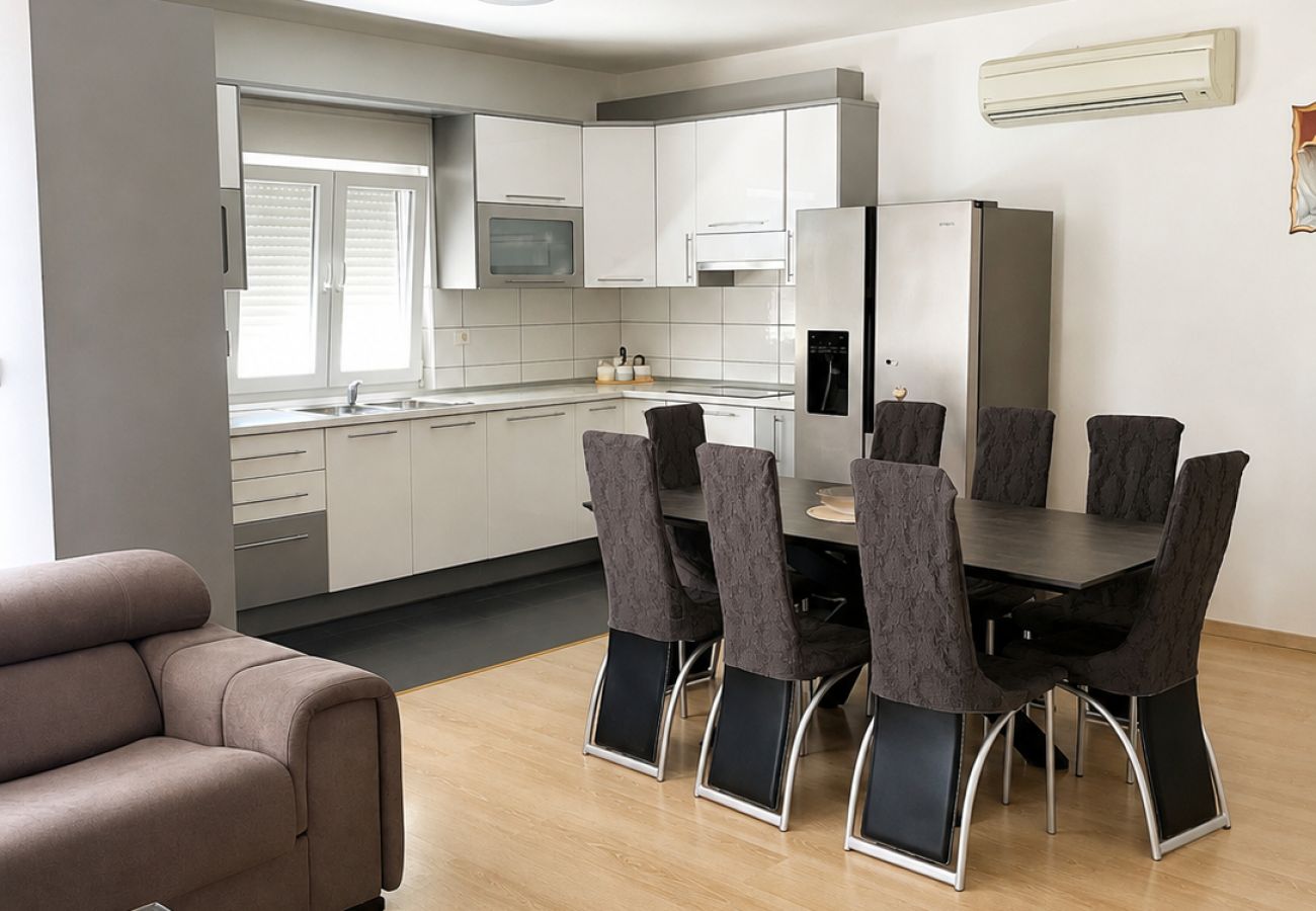 Ferienhaus in Vrgorac - Ferienhaus Nadalina