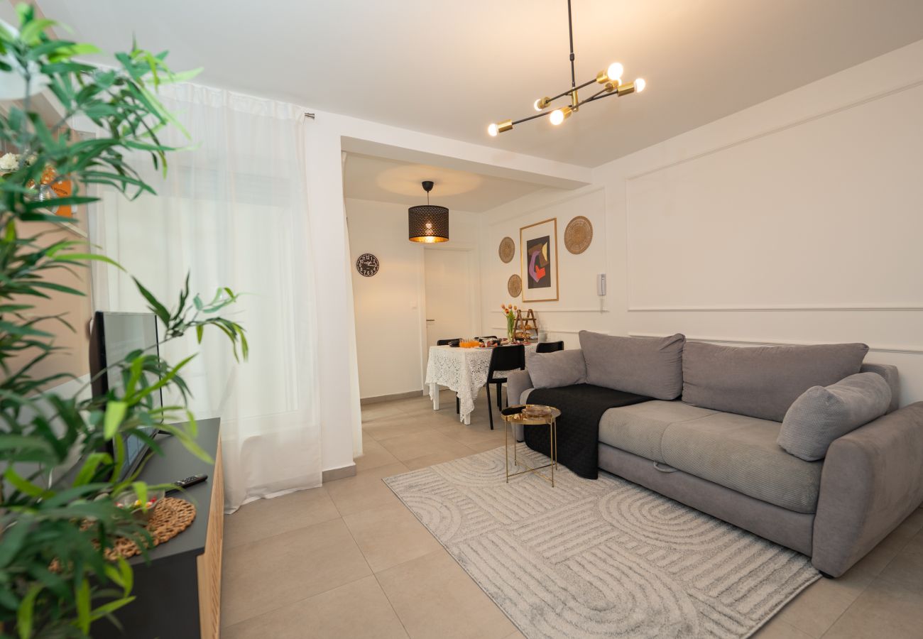 Ferienwohnung in Novalja - Deluxe apartment Mares 1