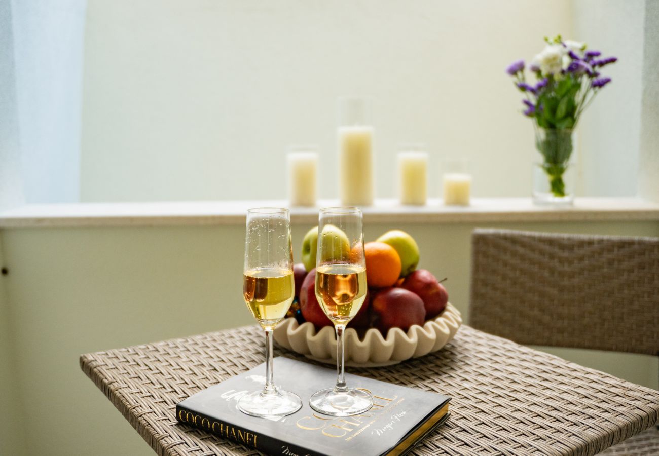 Ferienwohnung in Novalja - Deluxe apartment Mares 1