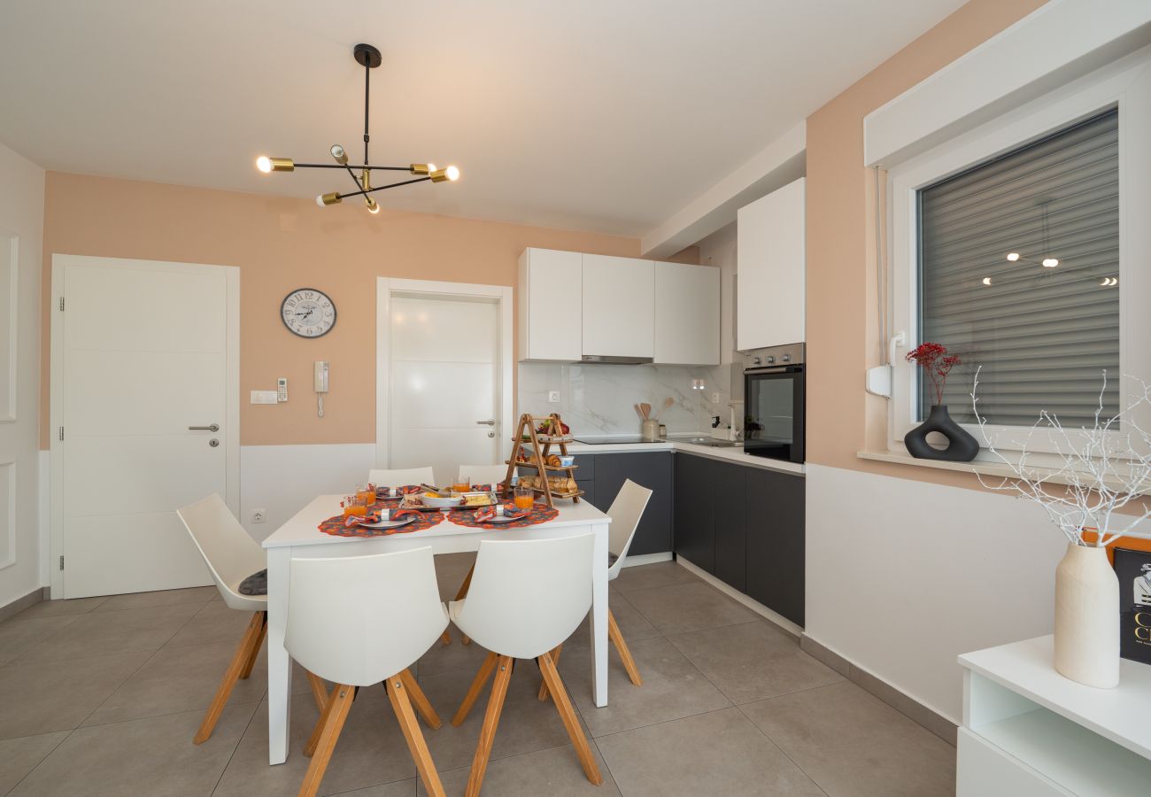 Ferienwohnung in Novalja - Deluxe apartment Mares 5