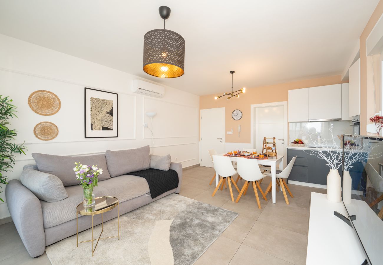 Ferienwohnung in Novalja - Deluxe apartment Mares 5