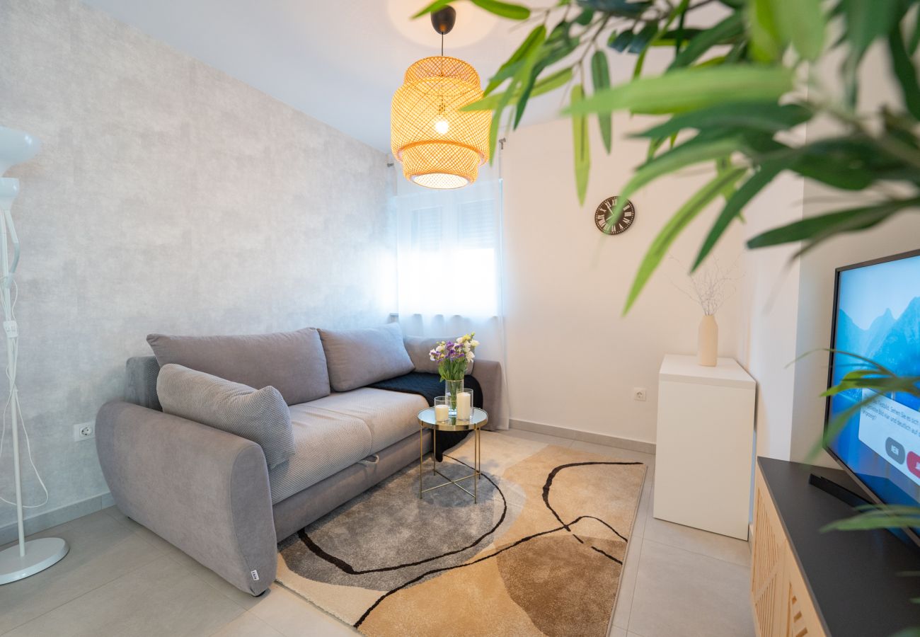 Ferienwohnung in Novalja - Deluxe apartment Mares 6