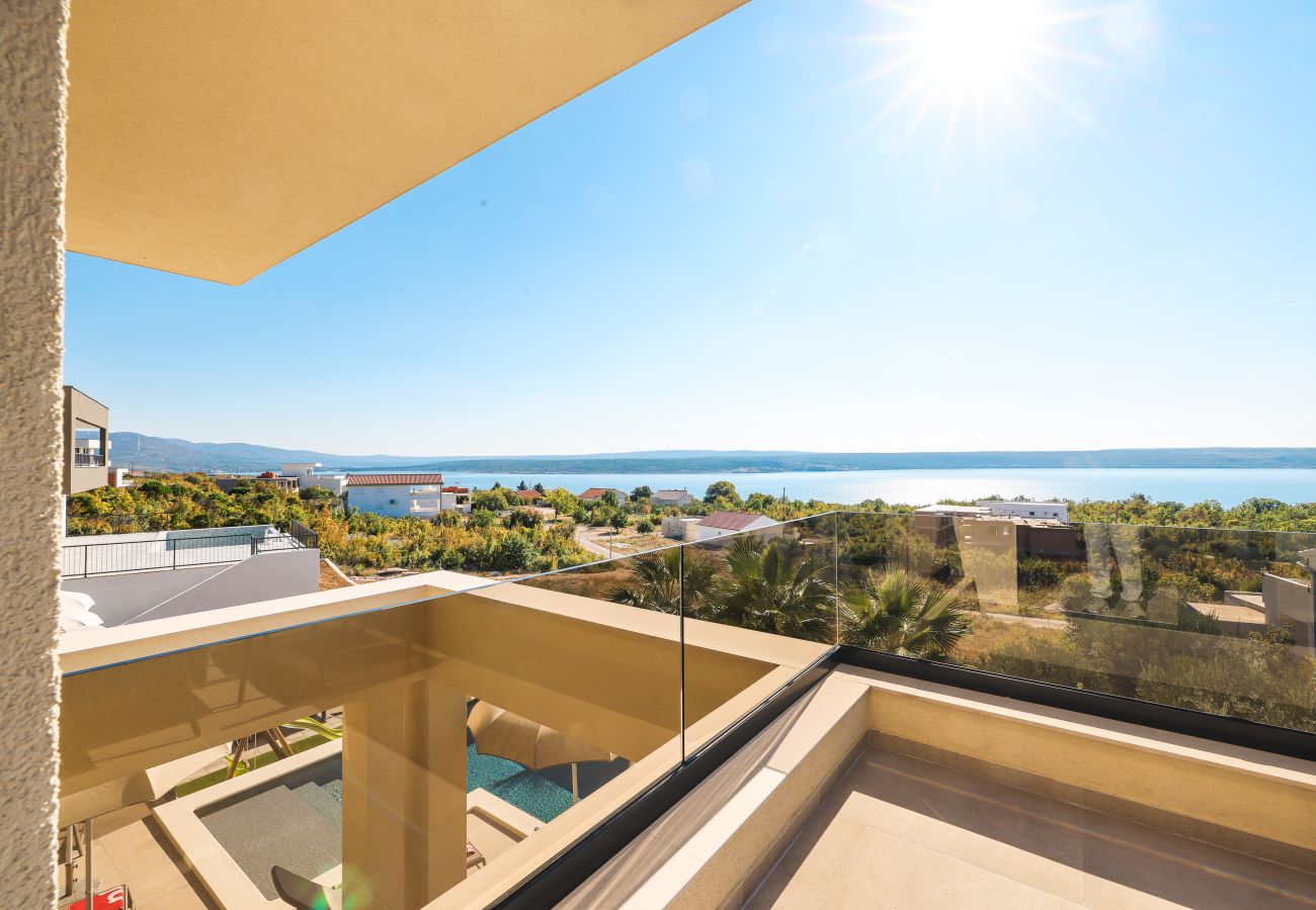 Villa in Maslenica - Luxusvilla Nuova mit beheiztem Pool