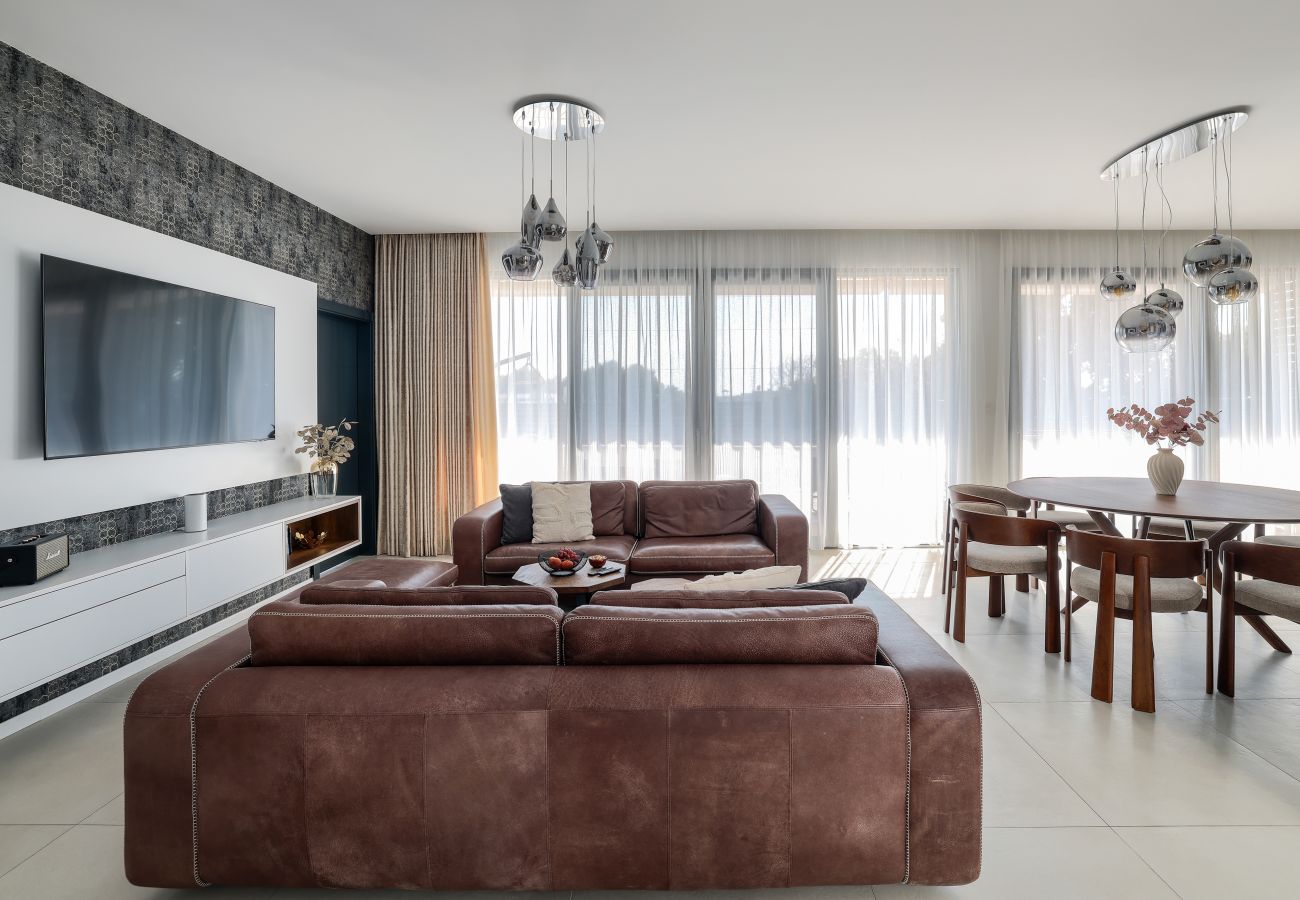 Villa in Pakoštane - Villa Santa mit beheiztem Pool