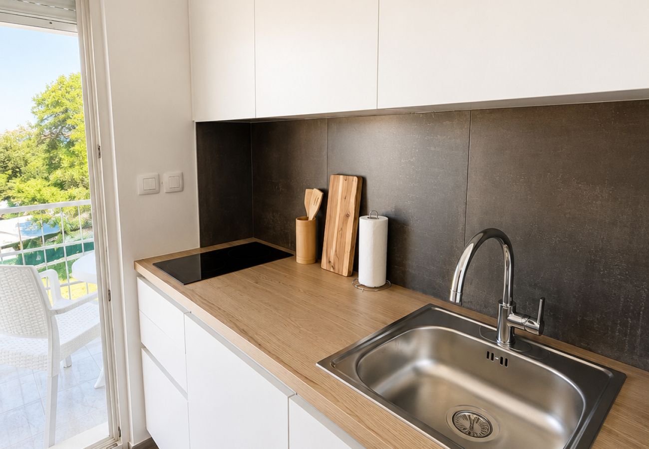 Ferienwohnung in Sukošan - Mediterraneo Apartment A1