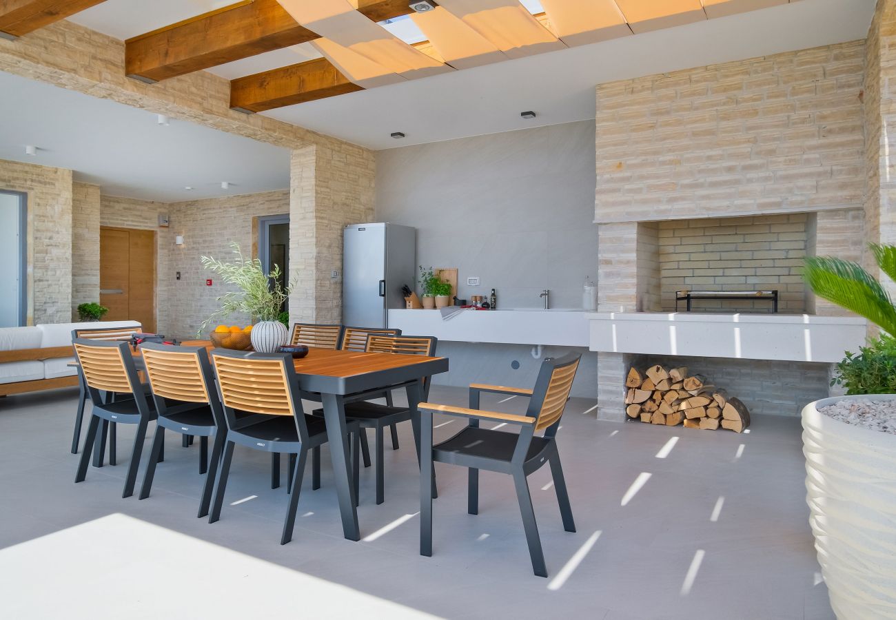 Villa in Novalja - Plant villa 6 mit höchster Privatsphäre