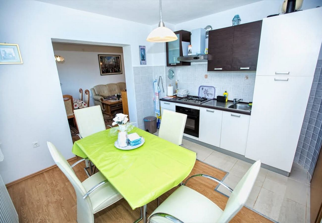Ferienhaus in Gospic - Ferienhaus Mia mit Whirlpool