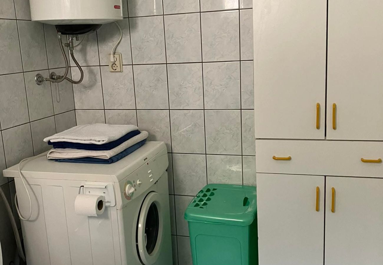 Ferienwohnung in Povljana - Apartment Bella 1