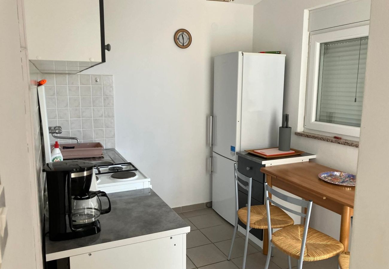 Ferienwohnung in Povljana - Apartment Bella 2
