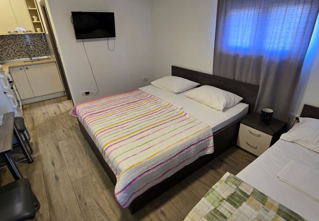 Studio in Zaton - Studio Apartment Nia