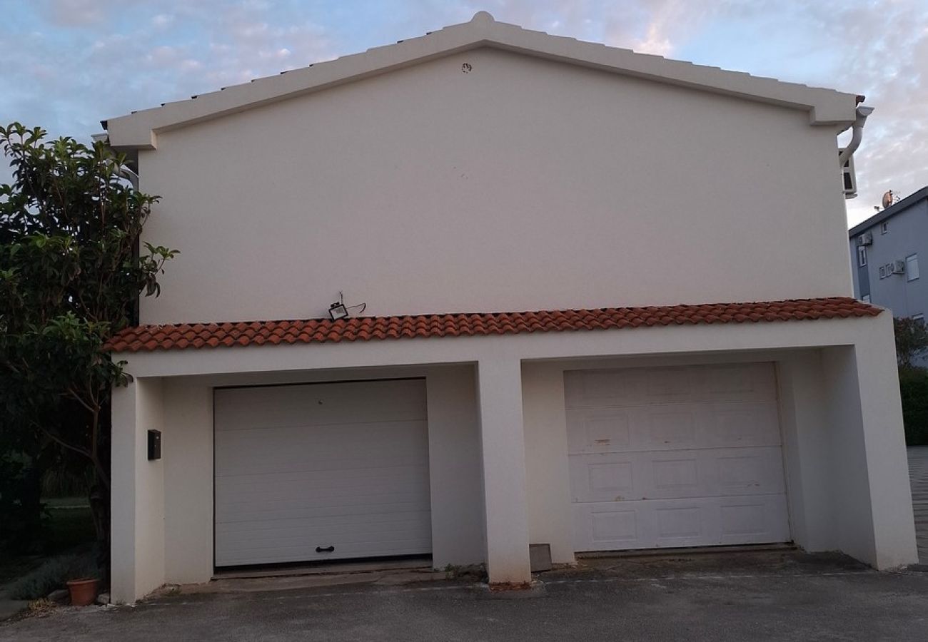 Studio in Zaton - Studio Apartment Nia