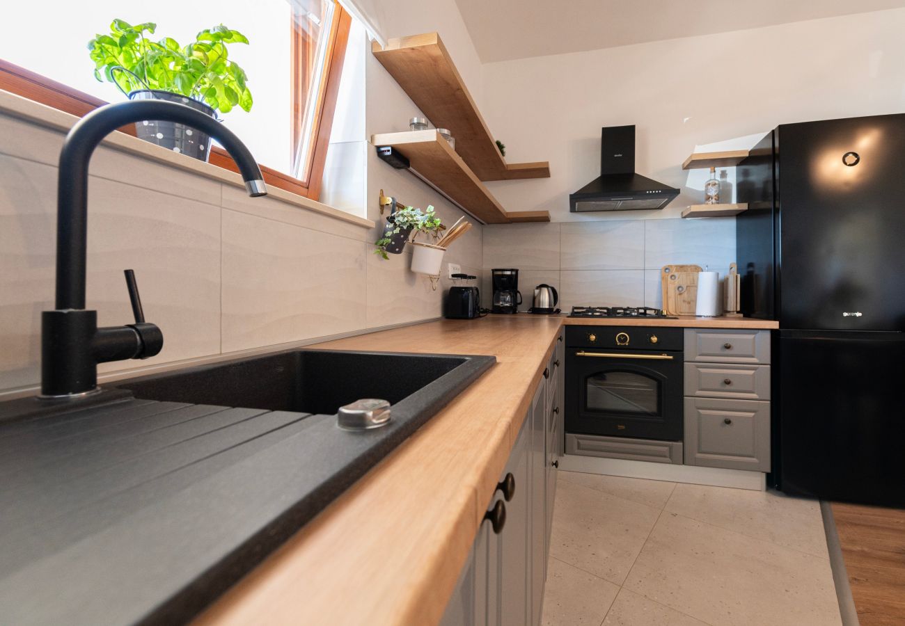 Ferienwohnung in Nin - Seafront apartment Elona