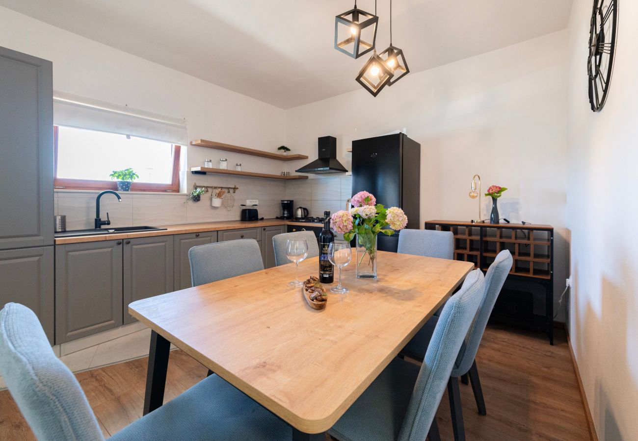 Ferienwohnung in Nin - Seafront apartment Elona