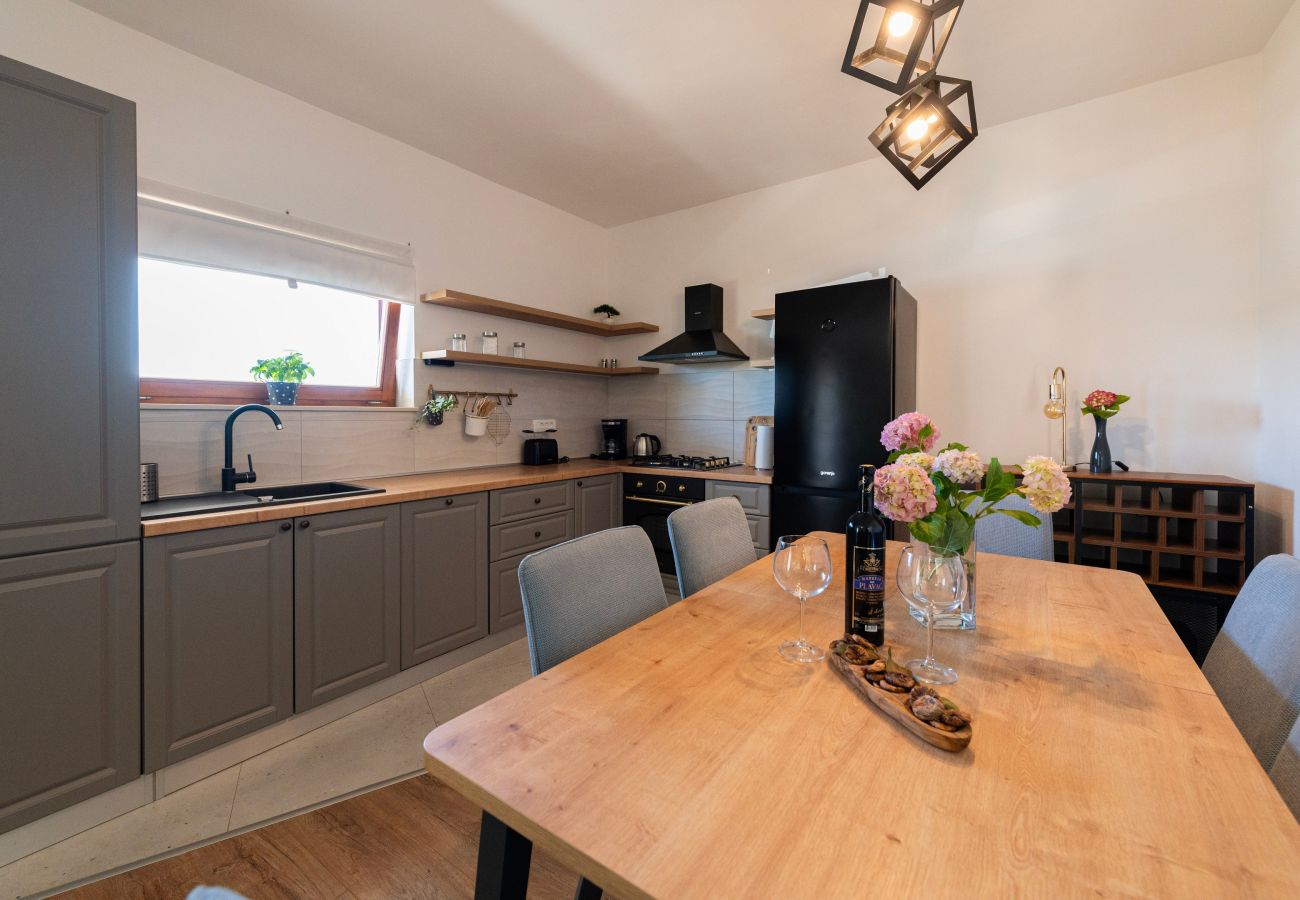 Ferienwohnung in Nin - Seafront apartment Elona