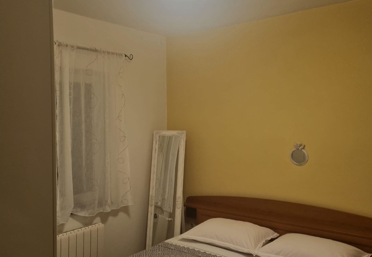 Ferienwohnung in Povljana - Superior apartment Nina