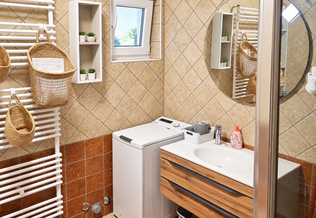 Ferienwohnung in Povljana - Superior apartment Nina