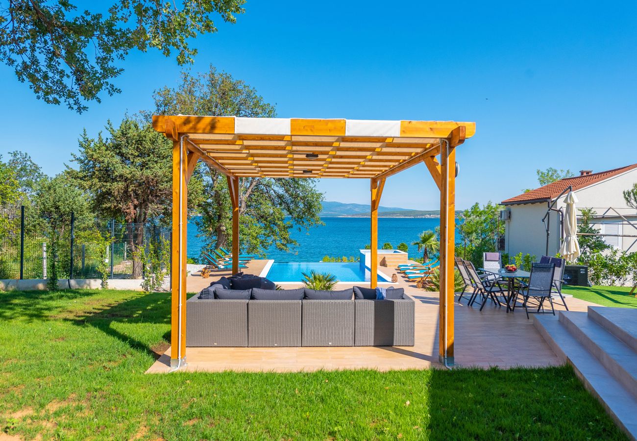 Villa in Posedarje - Strandvilla Promenada