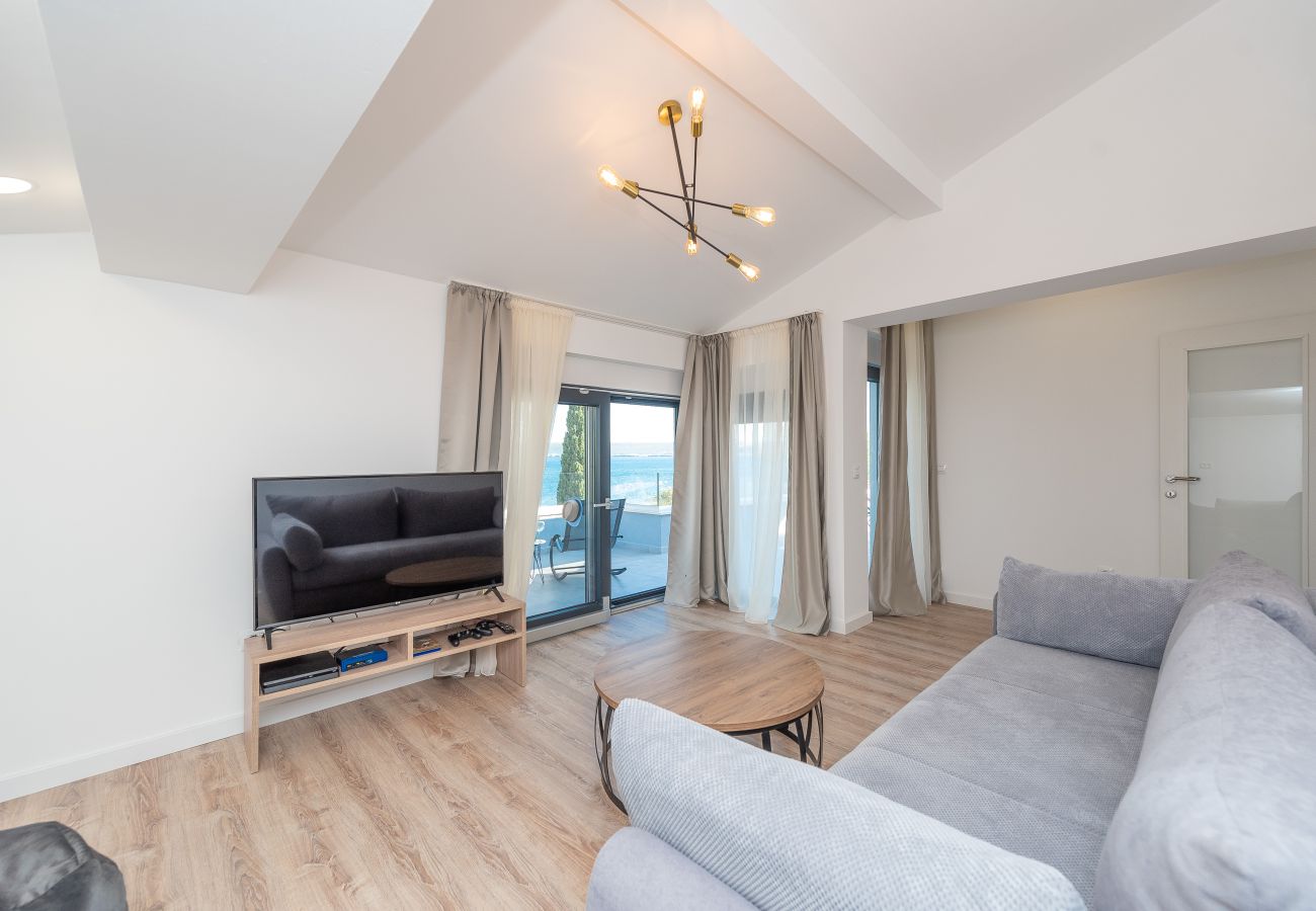 Villa in Posedarje - Strandvilla Promenada