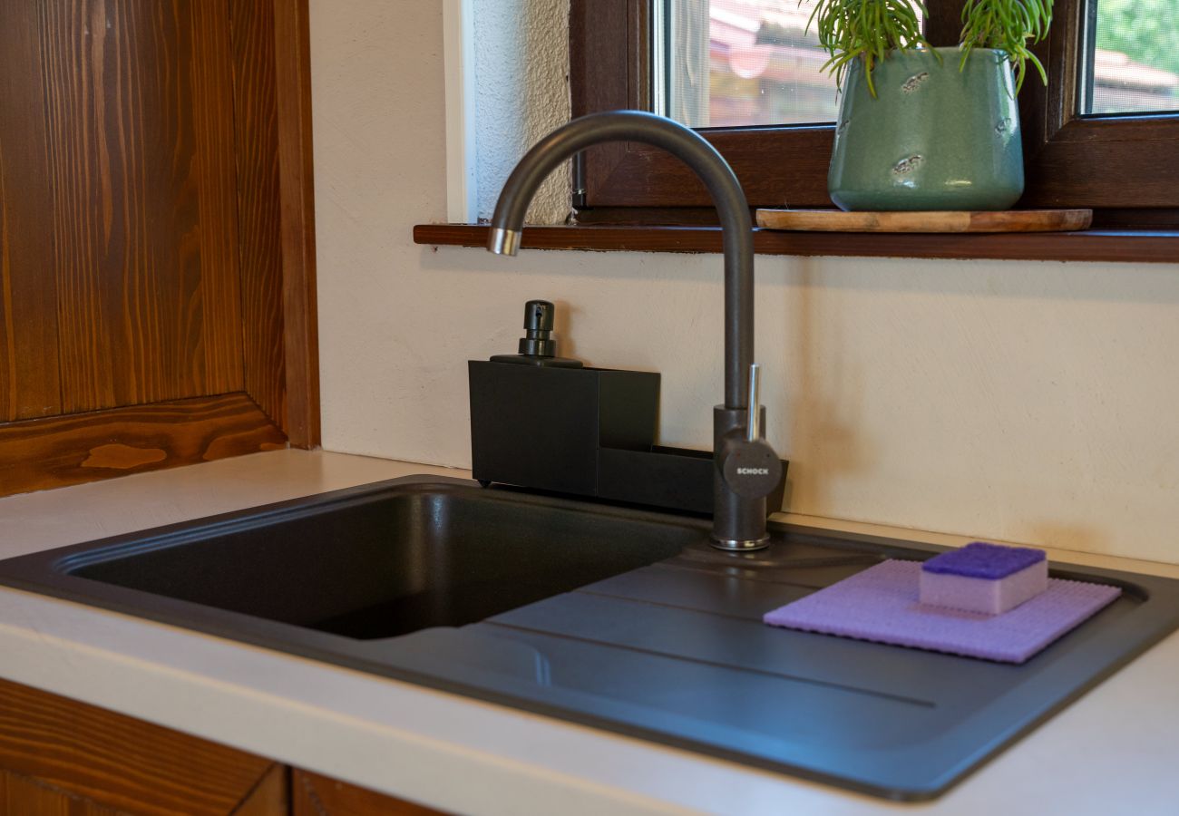 Villa in Brušane - Villa Brusiana mit überdachtem, beheiztem Pool