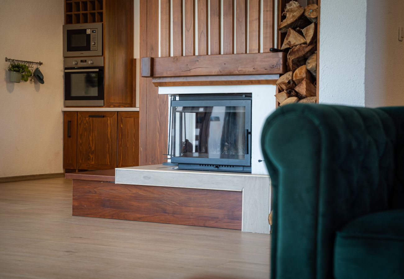 Villa in Brušane - Villa Brusiana mit überdachtem, beheiztem Pool