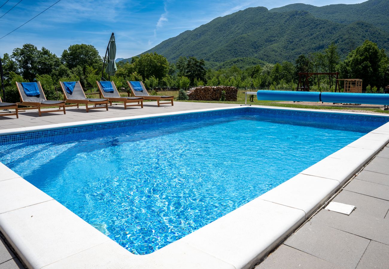 Villa in Brušane - Villa Brusiana mit beheiztem Pool
