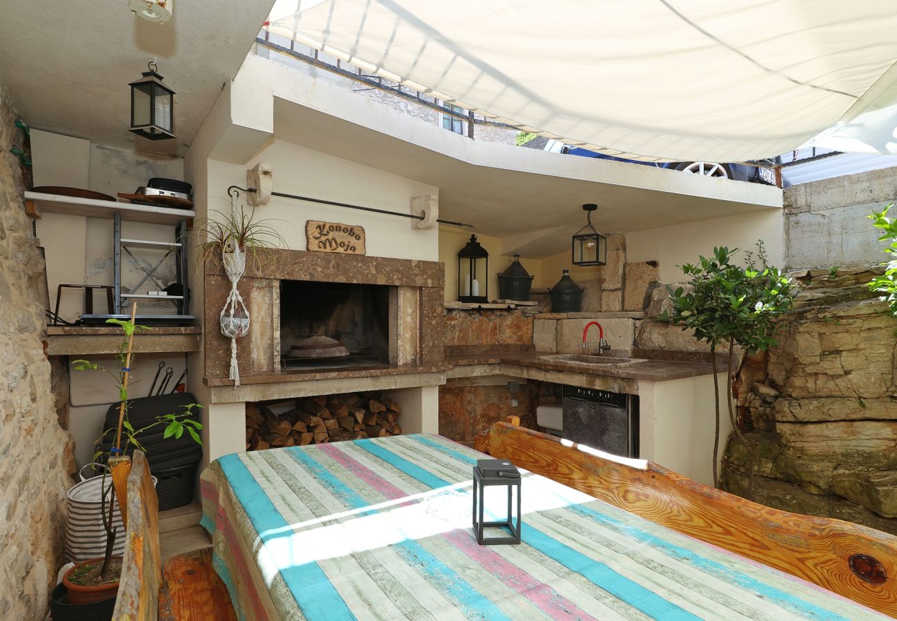 Ferienhaus in Blato - Ferienhaus Tranquilla mit beheiztem Pool
