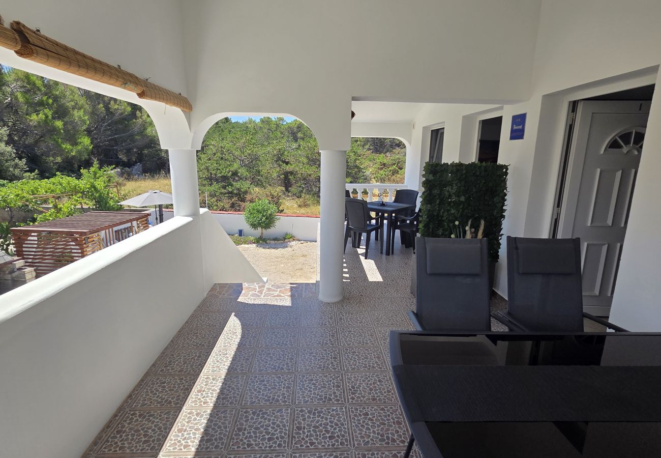 Ferienwohnung in Ražanac - Apartment Sany 1 mit Whirlpool