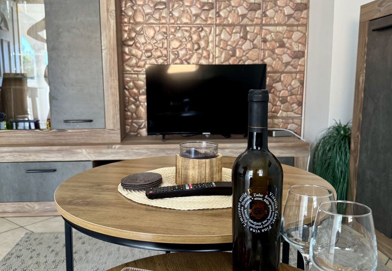 Ferienwohnung in Ražanac - Apartment Didovi Dvori 1 mit Whirlpool