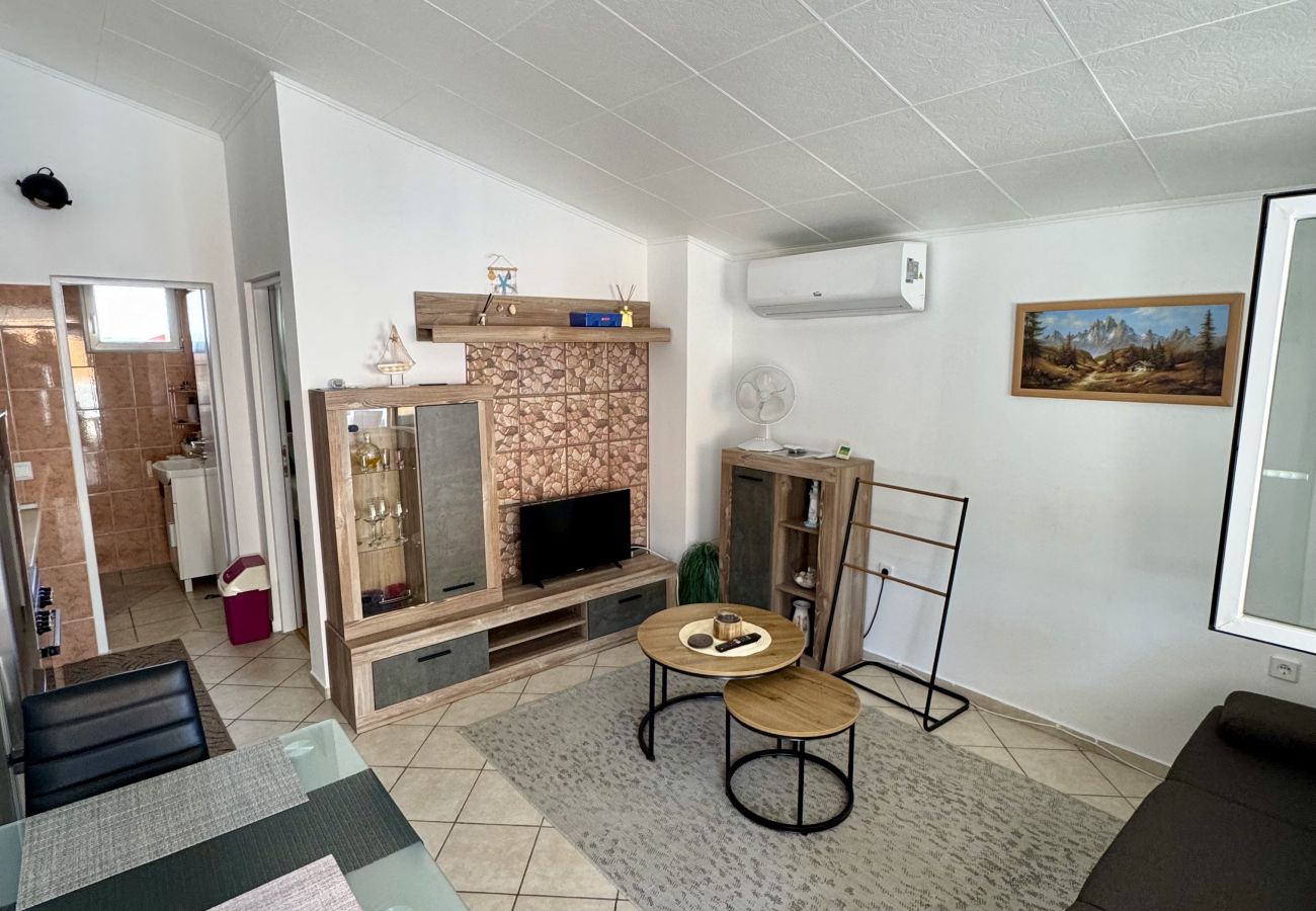 Ferienwohnung in Ražanac - Apartment Didovi Dvori 1 mit Whirlpool